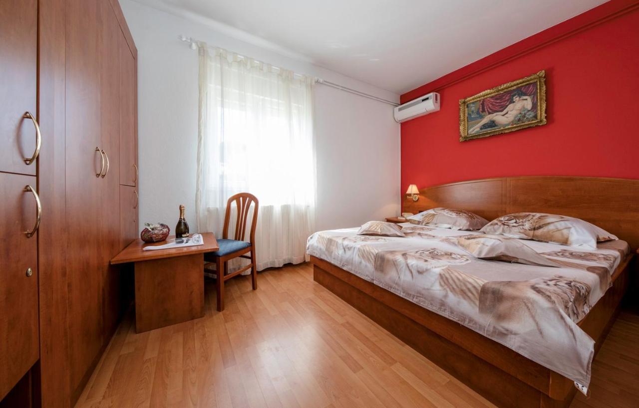 Apartment Dominik 2874 Palit Luaran gambar